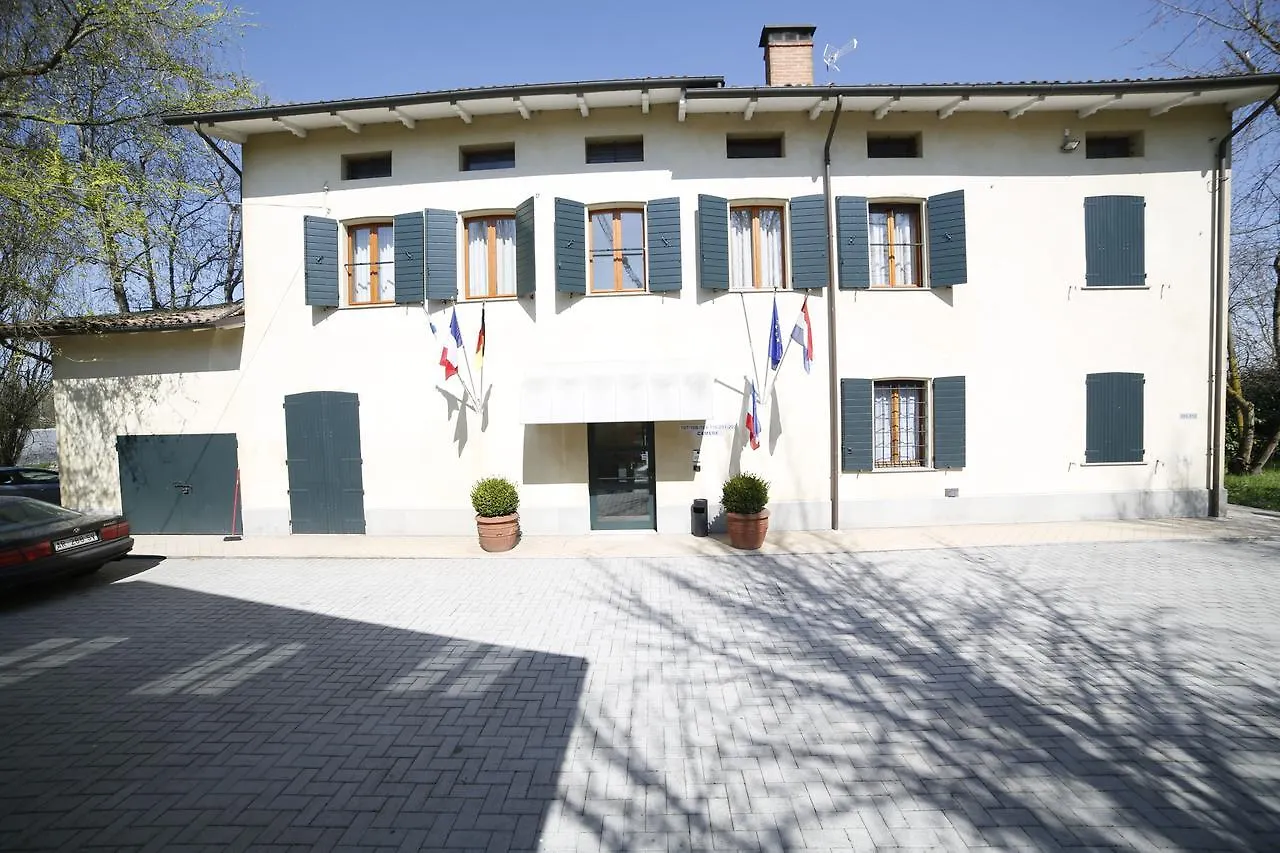 Hotel Luna San Felice sul Panaro 3*,  Italien